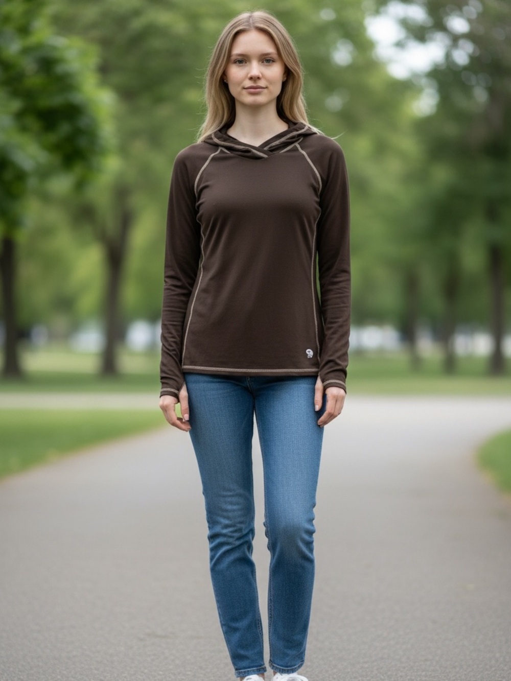 Mountain Hardwear Women's
Lightweight Athletic Long
Sleeve Hoodie